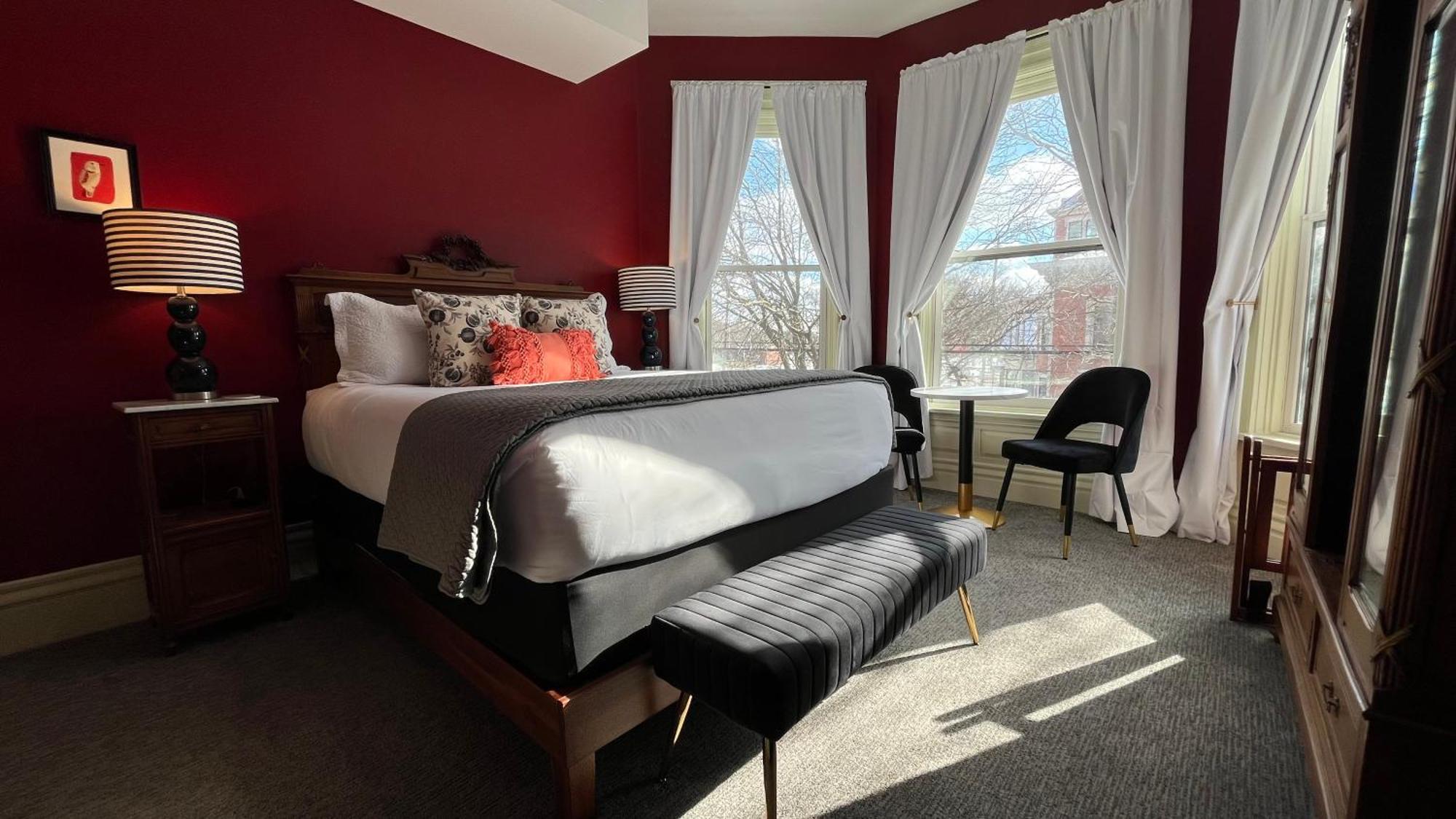 Stone Gables Inn Cleveland Bagian luar foto